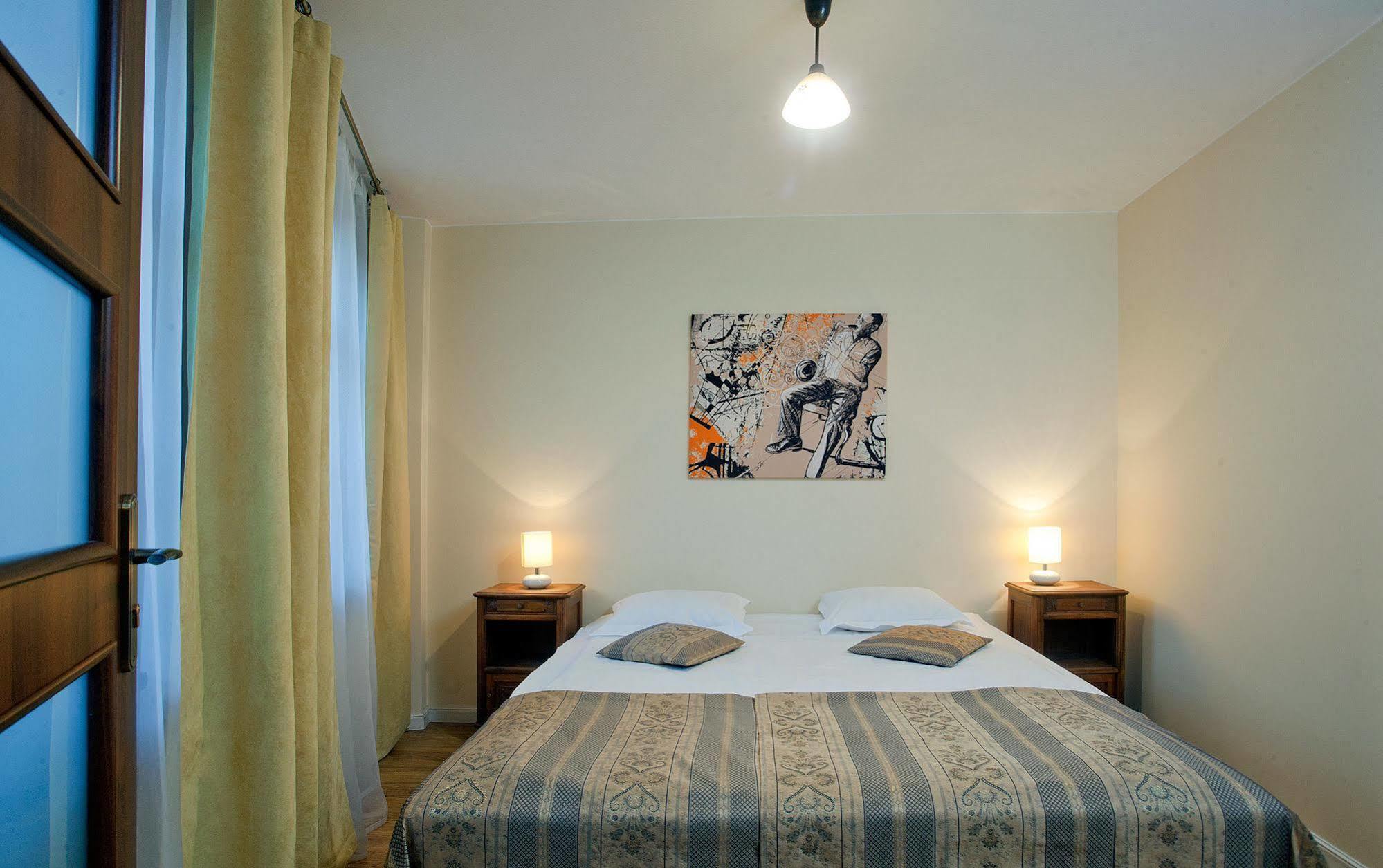 Apartamenty Centrum Villa Perla Jelenia Gora Luaran gambar